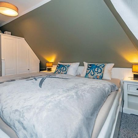 Gemuetliche Wohnung Unter Reet Mit Pool Und Sauna In Keitum Zewnętrze zdjęcie