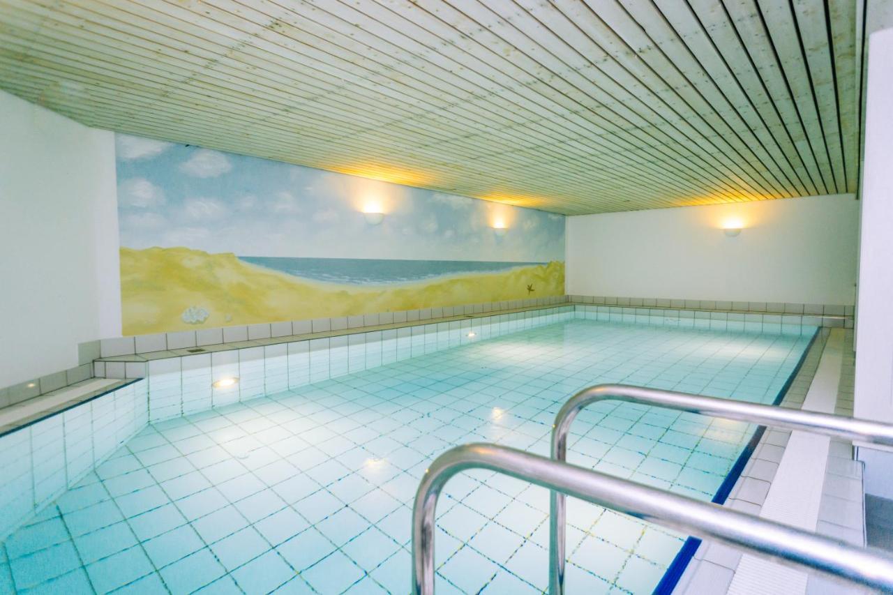 Gemuetliche Wohnung Unter Reet Mit Pool Und Sauna In Keitum Zewnętrze zdjęcie