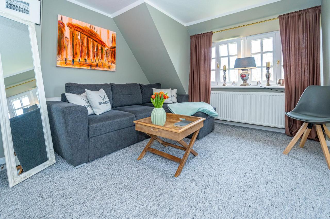 Gemuetliche Wohnung Unter Reet Mit Pool Und Sauna In Keitum Zewnętrze zdjęcie